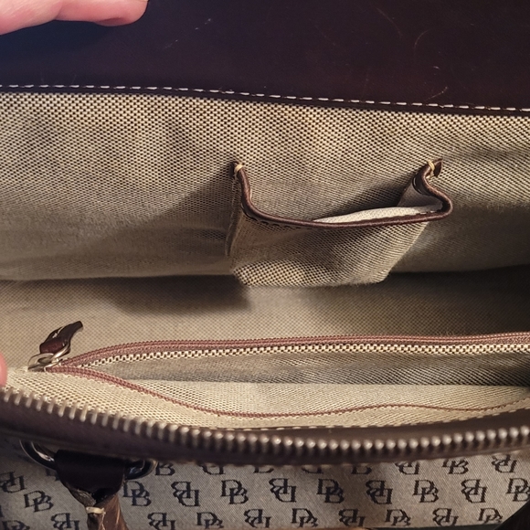 Gently Used Dooney&Bourke Double Pocket Totes - Picture 5 of 8